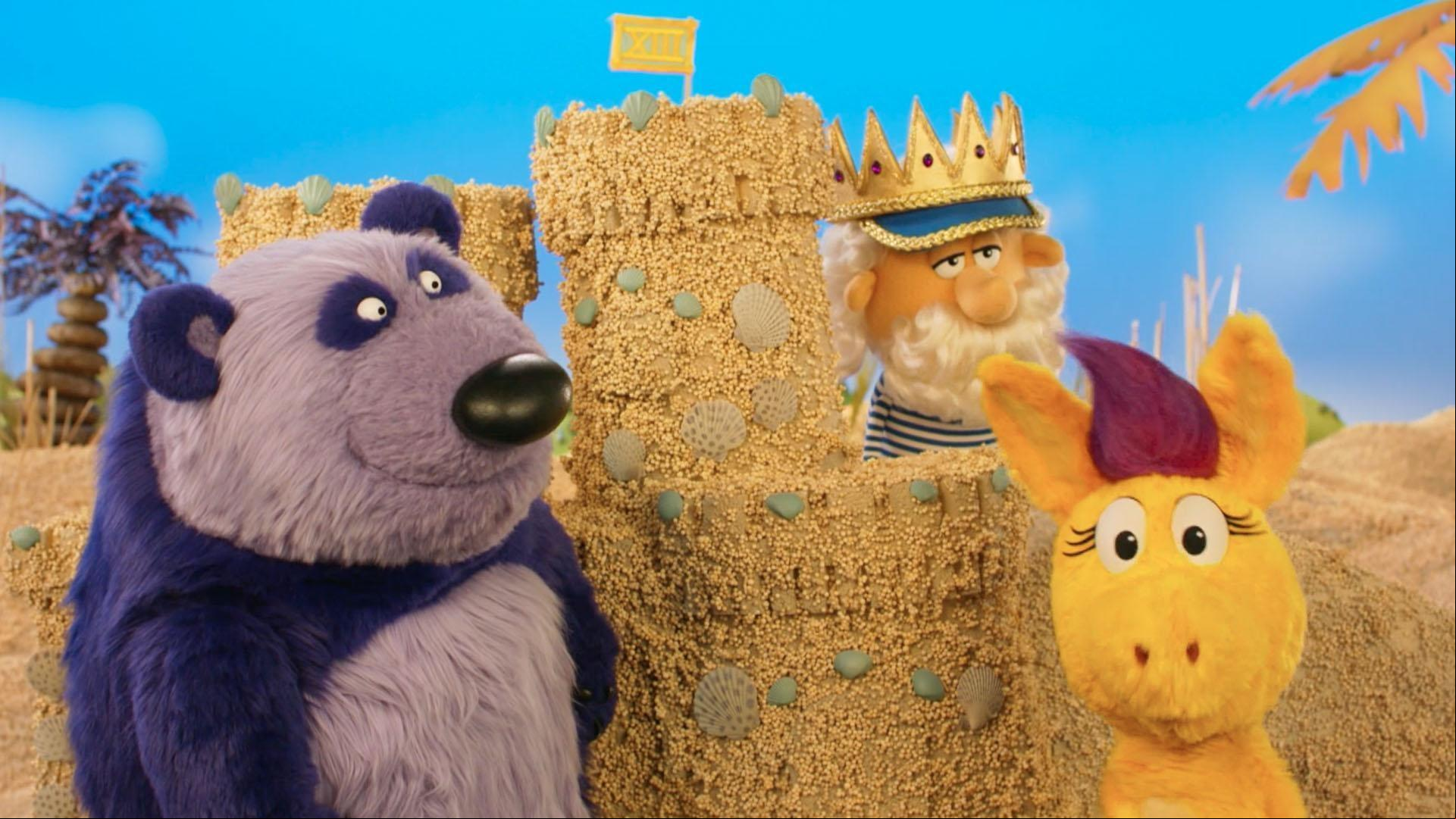 The pals find ways to calm down at the beach. / Donkey learns from her Bobski mistakes.