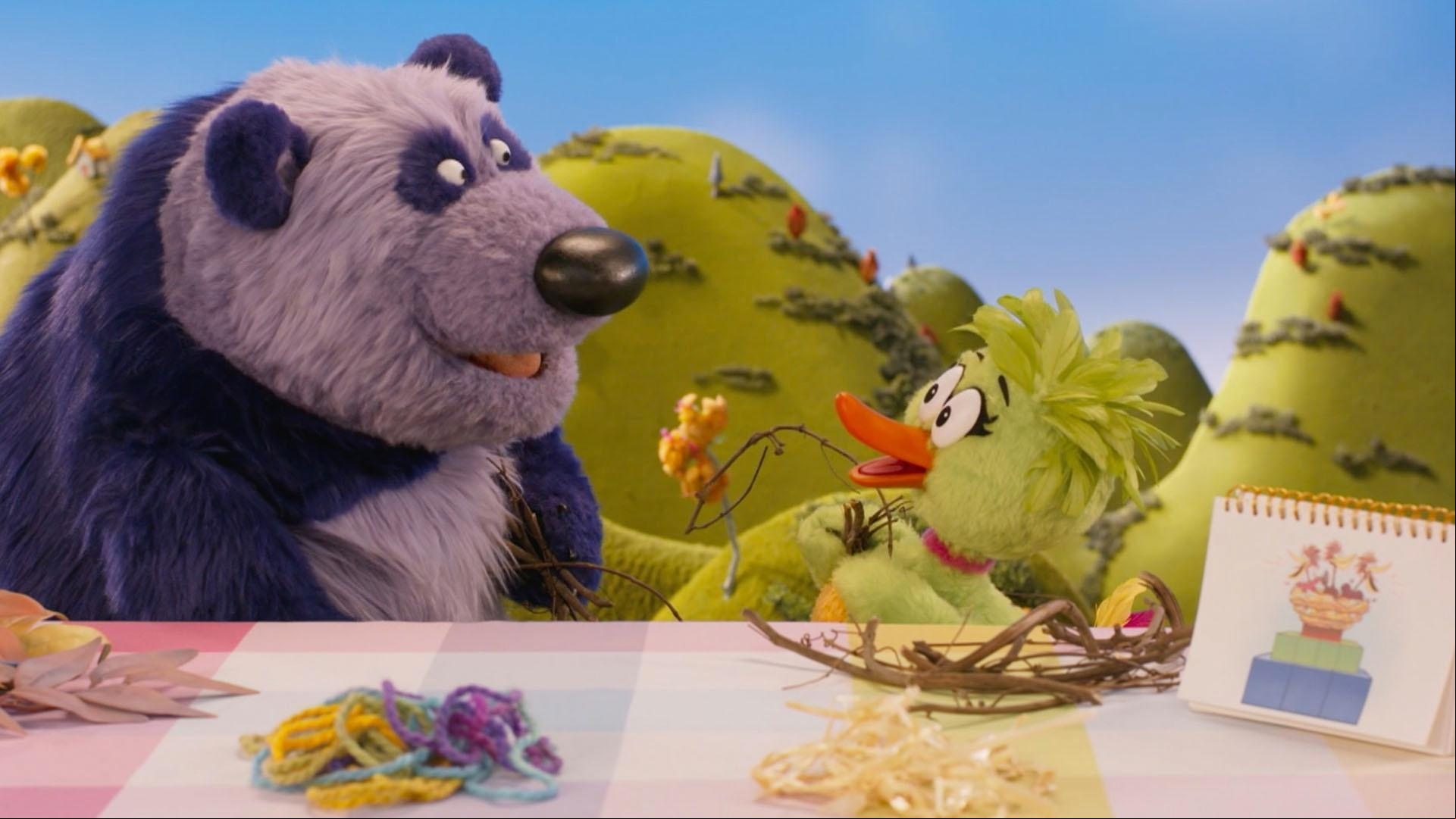 Duck Duck and Panda take their time building the Yodel Bird rest nest.