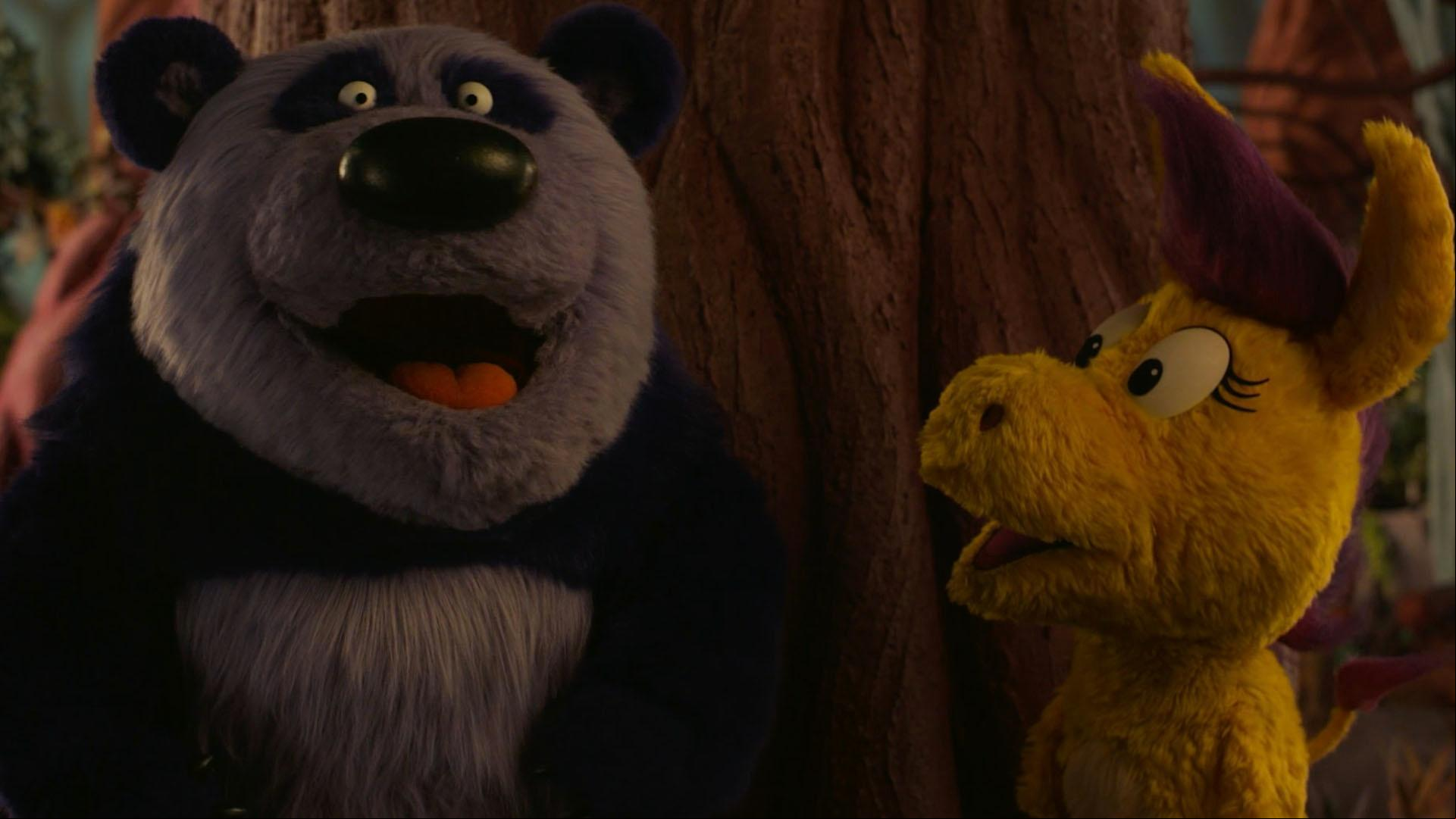 Panda encourages Donkey to be brave by ing times she was brave in the past.